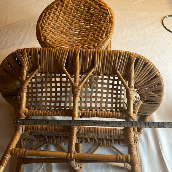 Mini wicker loveseat and table - Picture 6 of 14